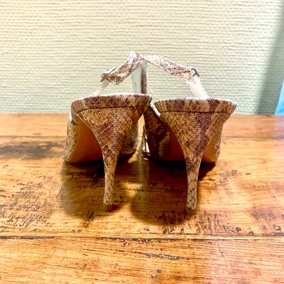Stuart Weitzman New Condition Snake Heels - Picture 4 of 5